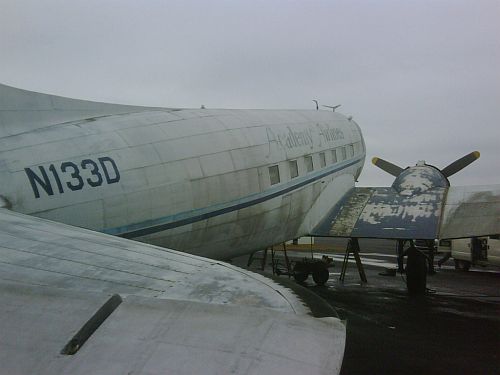 Moss DC-3 N133D